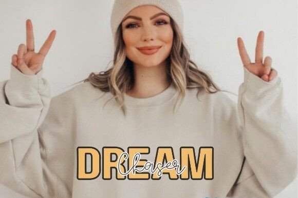 DREAM CHASER - Inspiring T-shirt Graphic: Your New Design Asset
